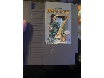 Metal Gear - Nintendo Entertainment System (NES)
